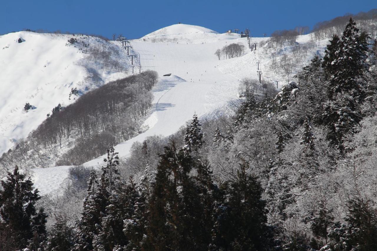 Santana Hakuba